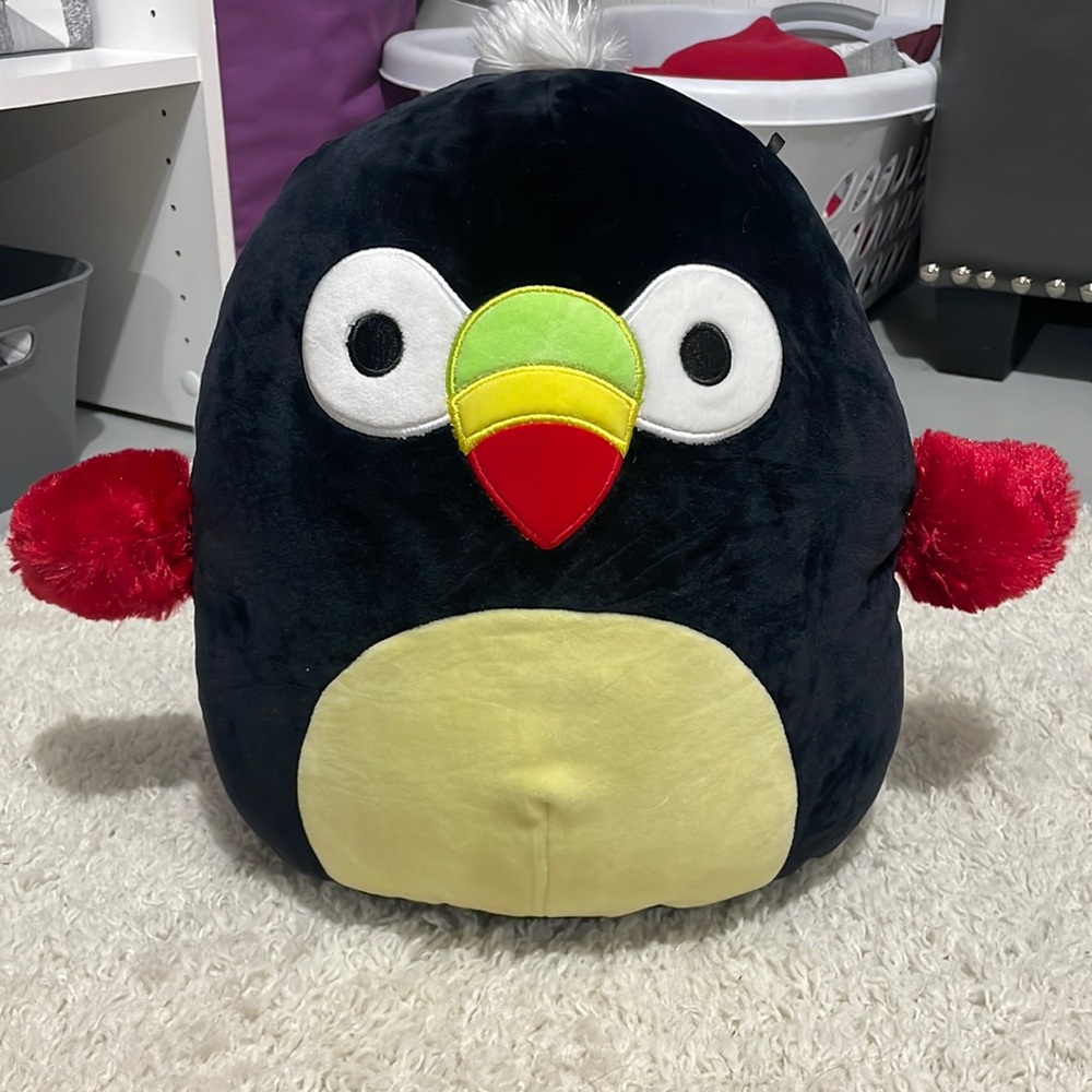 Toucan squishmallow